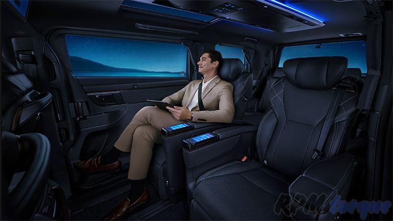 mobil toyota alphard 3 toyota-alphard-cabin