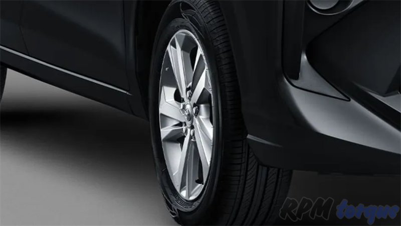 mobil toyota avanza 6 toyota-avanza-alloy-wheel