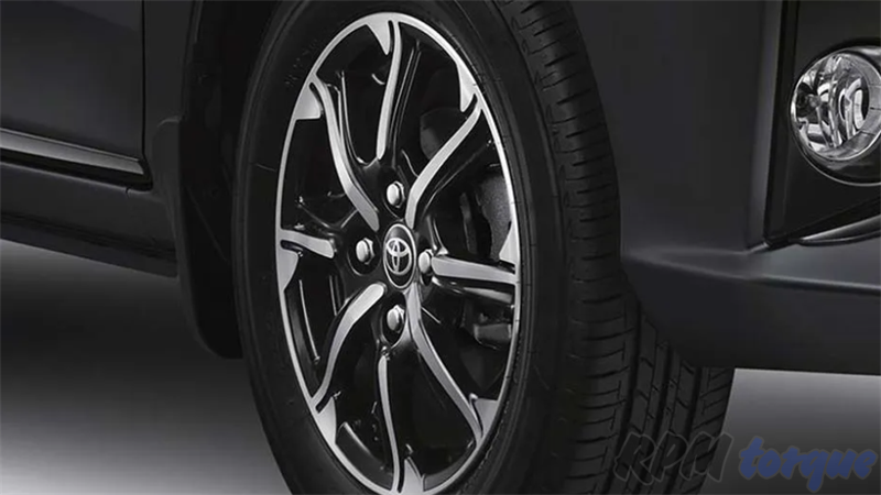 mobil toyota calya 5 toyota-calya-velg