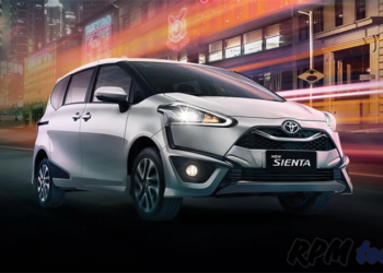 mobil toyota sienta 13 toyota-sienta