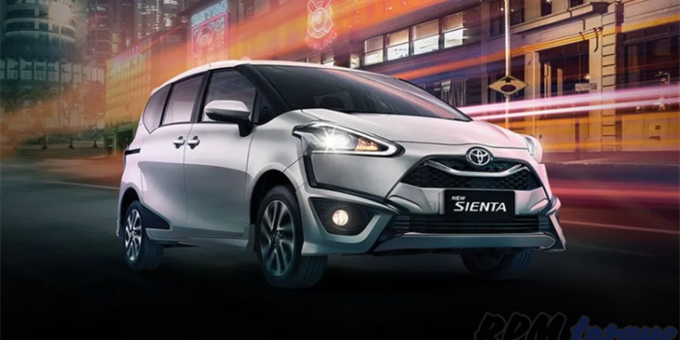 mobil toyota sienta 1 toyota-sienta