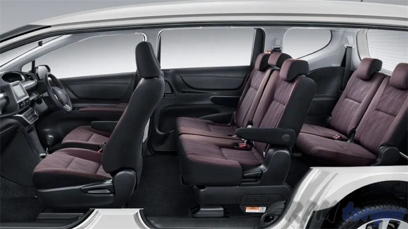 mobil toyota sienta 3 toyota-sienta-interior