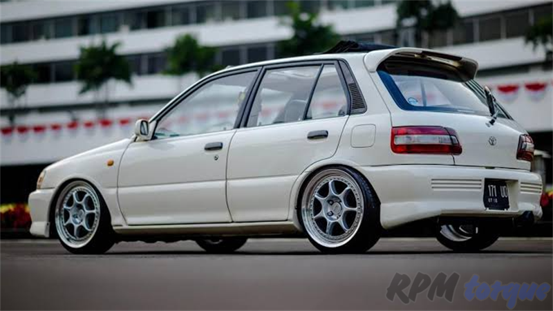 mobil toyota starlet 2 toyota-starlet-kapsul